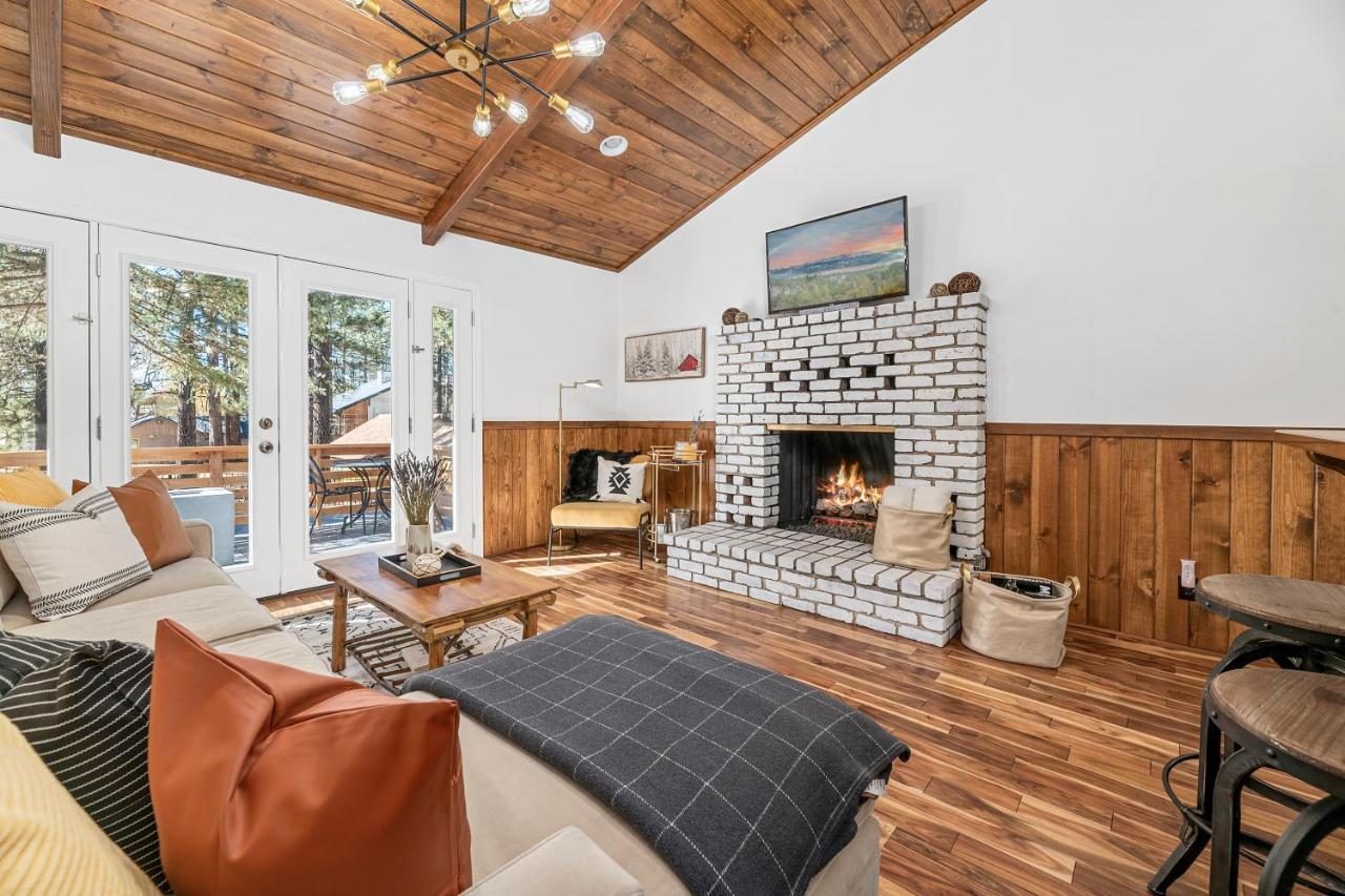Yellow Pine Lodge - Charming Cottage Style Cabin With Peak-A-Boo Lake And Mountain Views Big Bear Lake Dış mekan fotoğraf